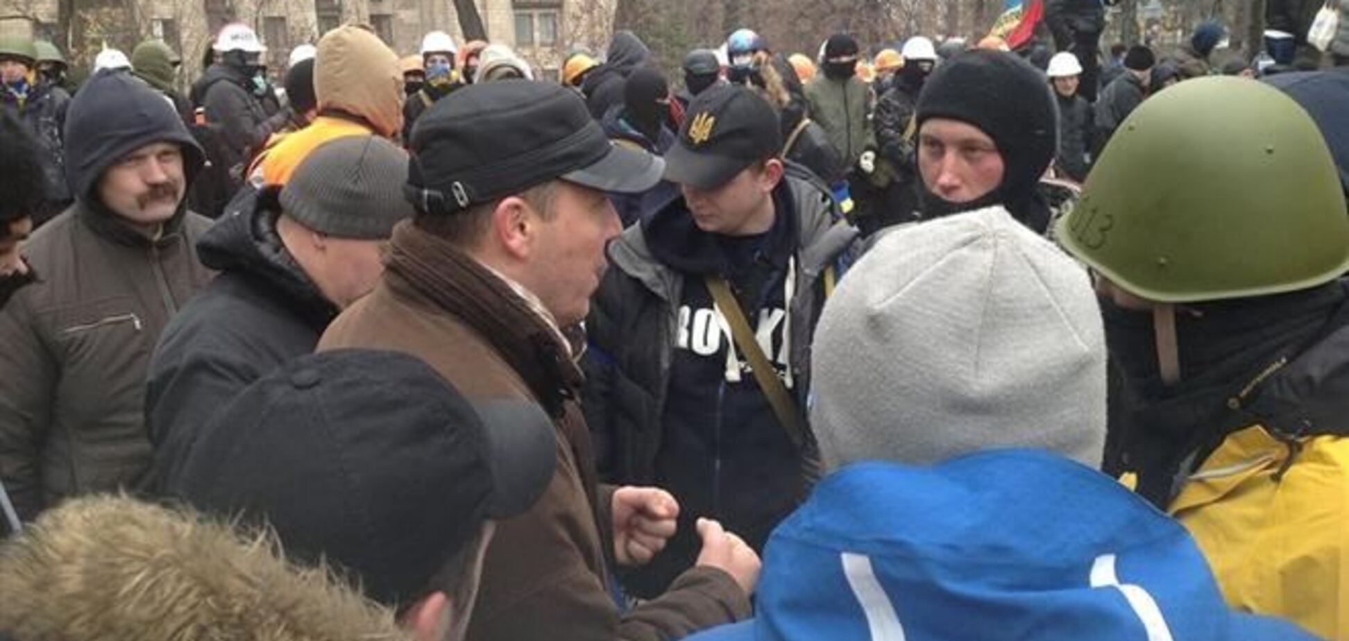 Возле Майдана замечены отряды самообороны