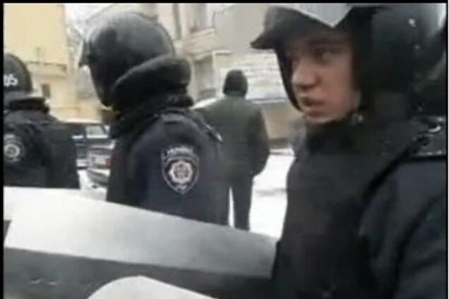 'Беркутовцы' сказали, что не будут выполнять приказы бить людей