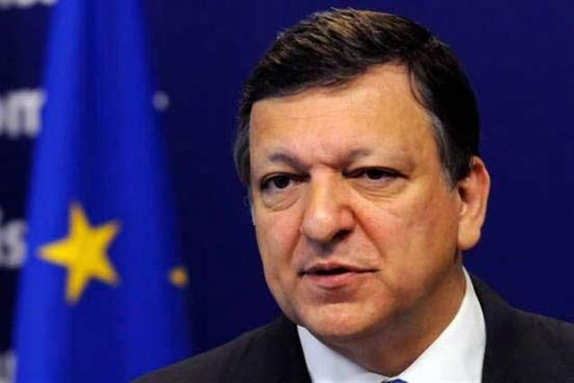 Глава Єврокомісії заявив, що ЄС зобов'язаний стояти з народом України