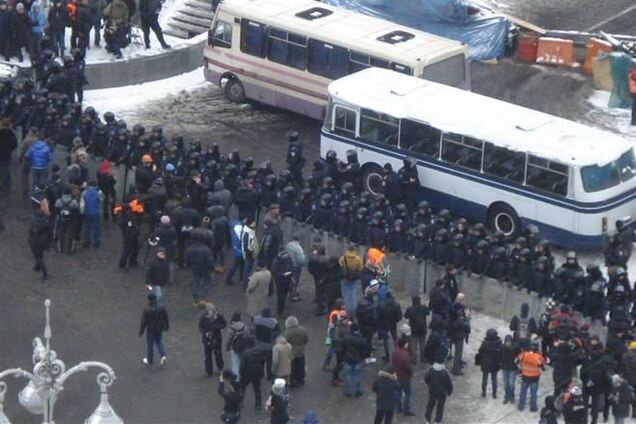 Центр Киева заблокировали силовики