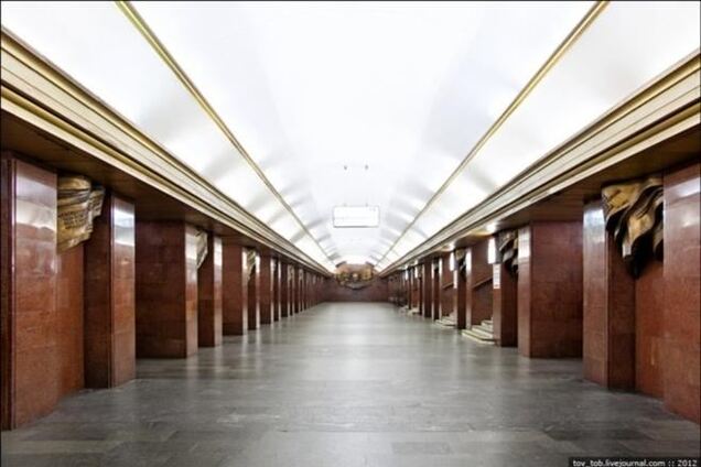 В Киеве 'разминировали' одну станцию метро