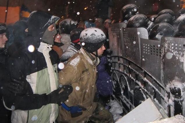 Противостояние возле АП. Фоторепортаж