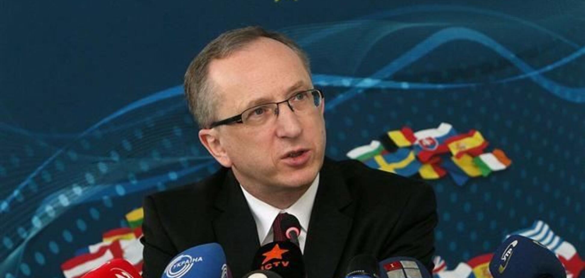 Томбински напомнил украинской власти, что применение силы неприемлемо