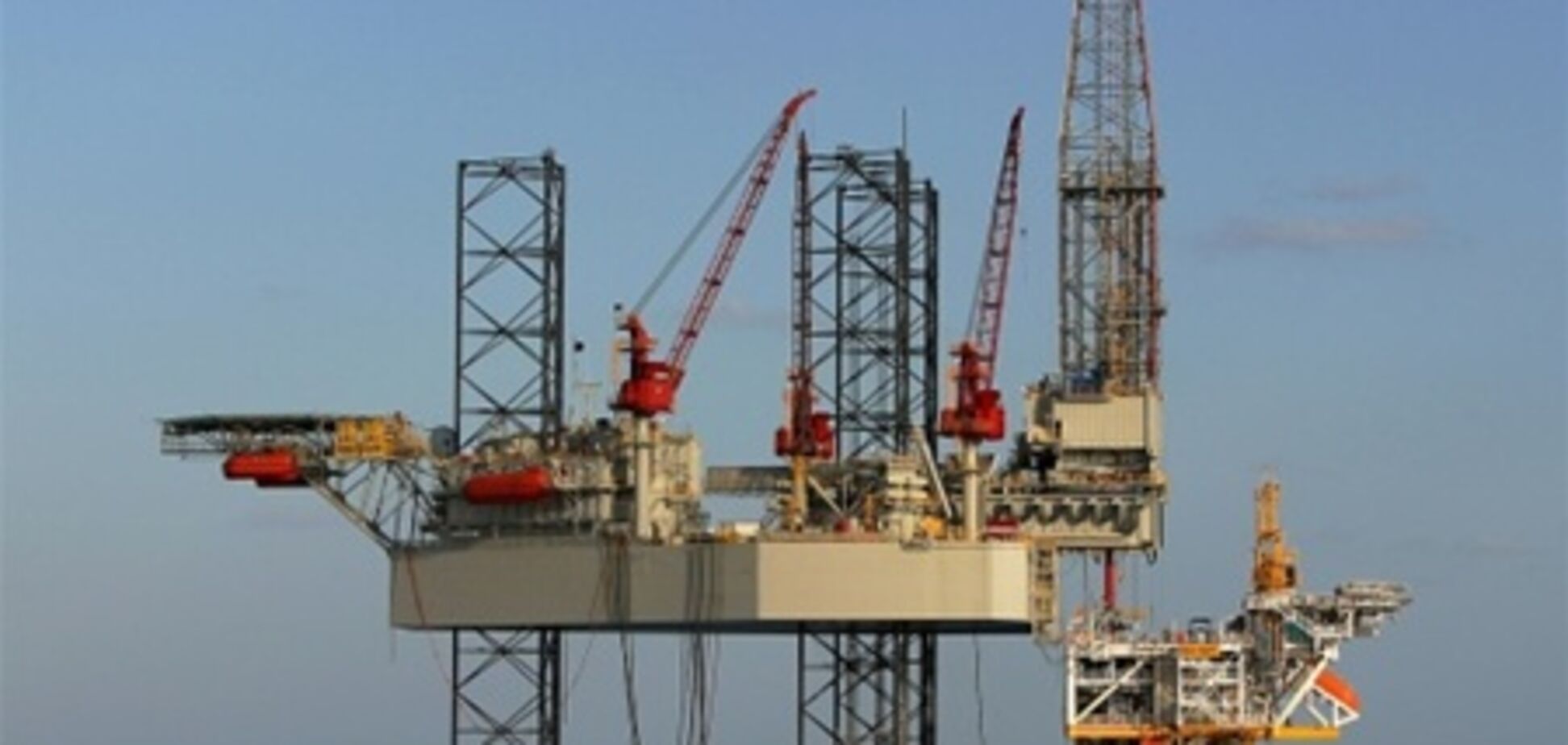 Буровая 'Незалежність' начала добычу газа в Черном море