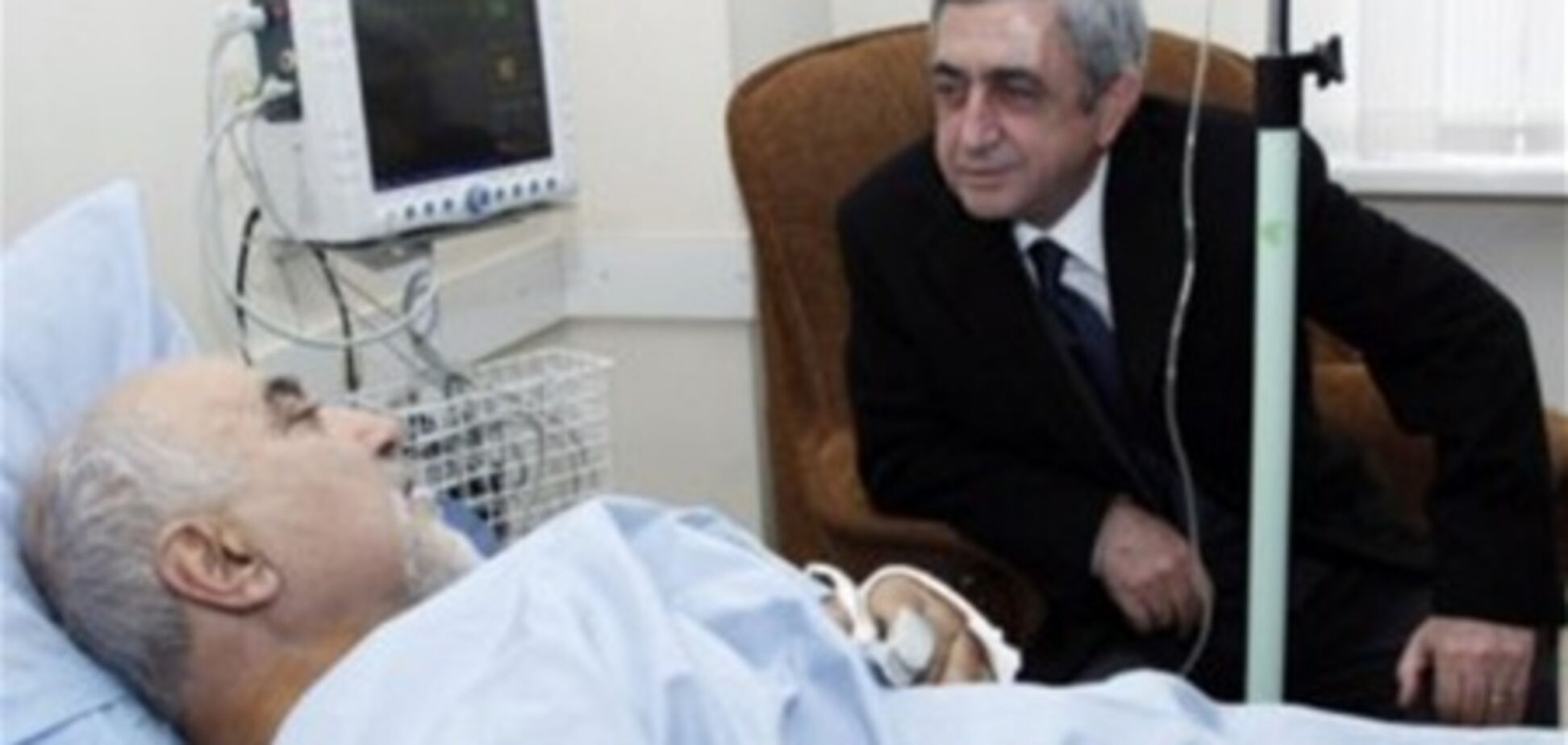 Кандидат в президенты Армении рассказал о деталях покушения на него