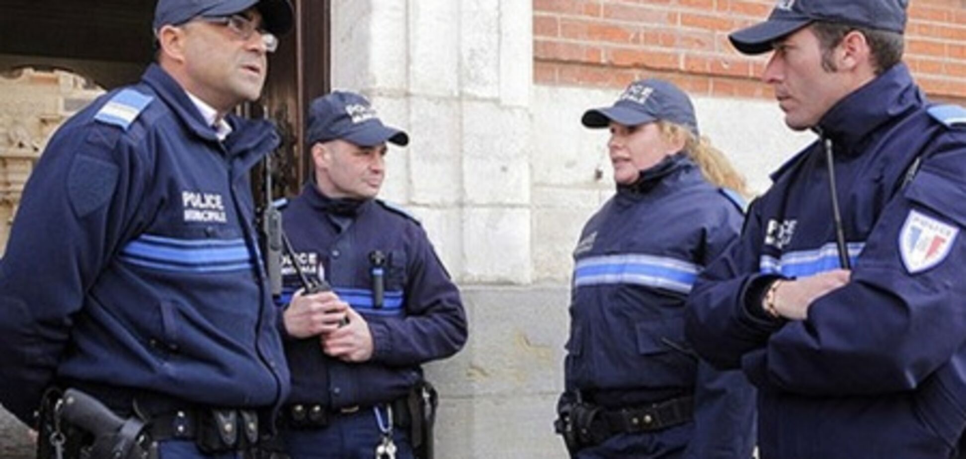 Гвалтівники-близнюки заплутали французьку поліцію
