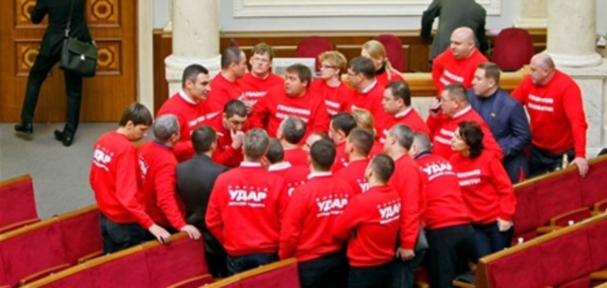 Наливайченко: блокируя Раду ударовцы работают над законопроектами