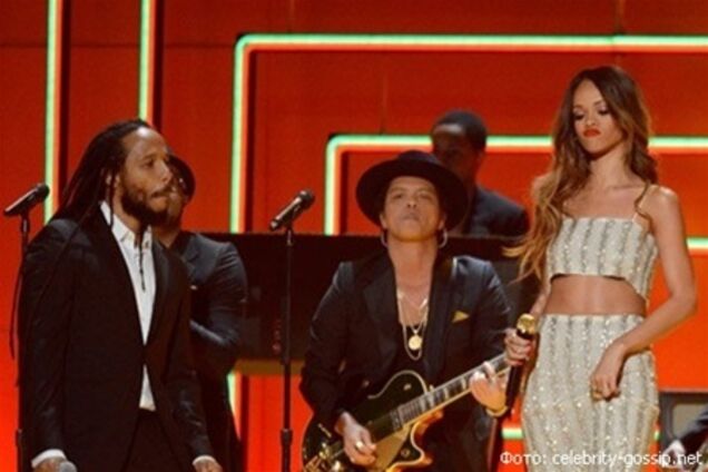 Рианна, Стинг, Бруно Марс и Дилан Марли зажгли Грэмми. Видео