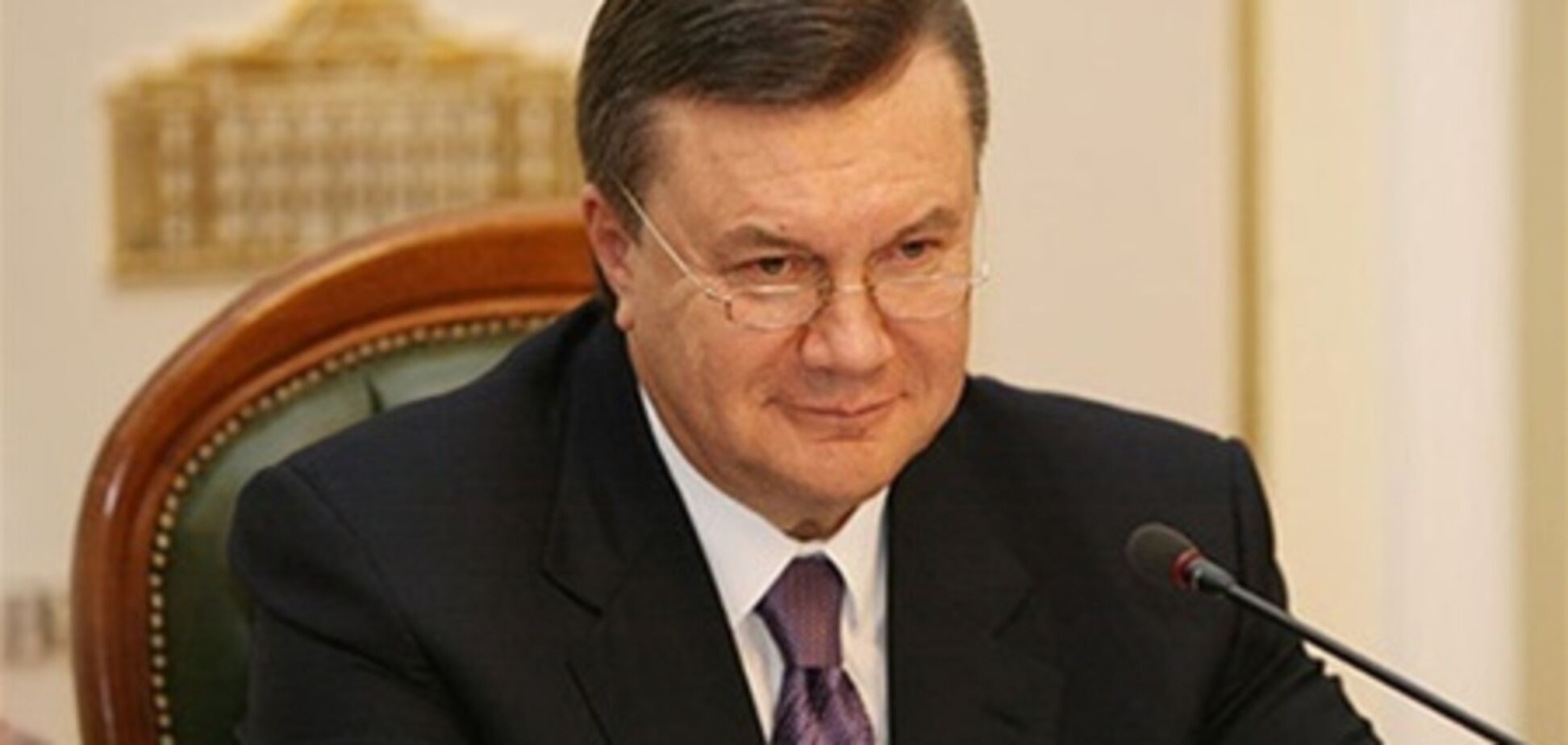 Янукович распорядился построить ядерную установку до 2015