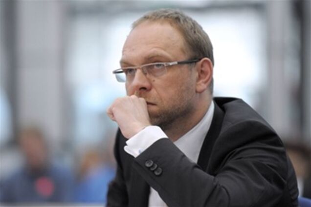 Тимошенко сегодня определится с позицией по делу Щербаня - Власенко