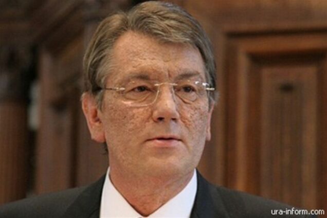 Ющенко призывает СМИ не верить Бондарчуку