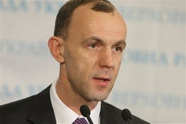 Защита Тимошенко утверждает, что ее силой доставят в Киев