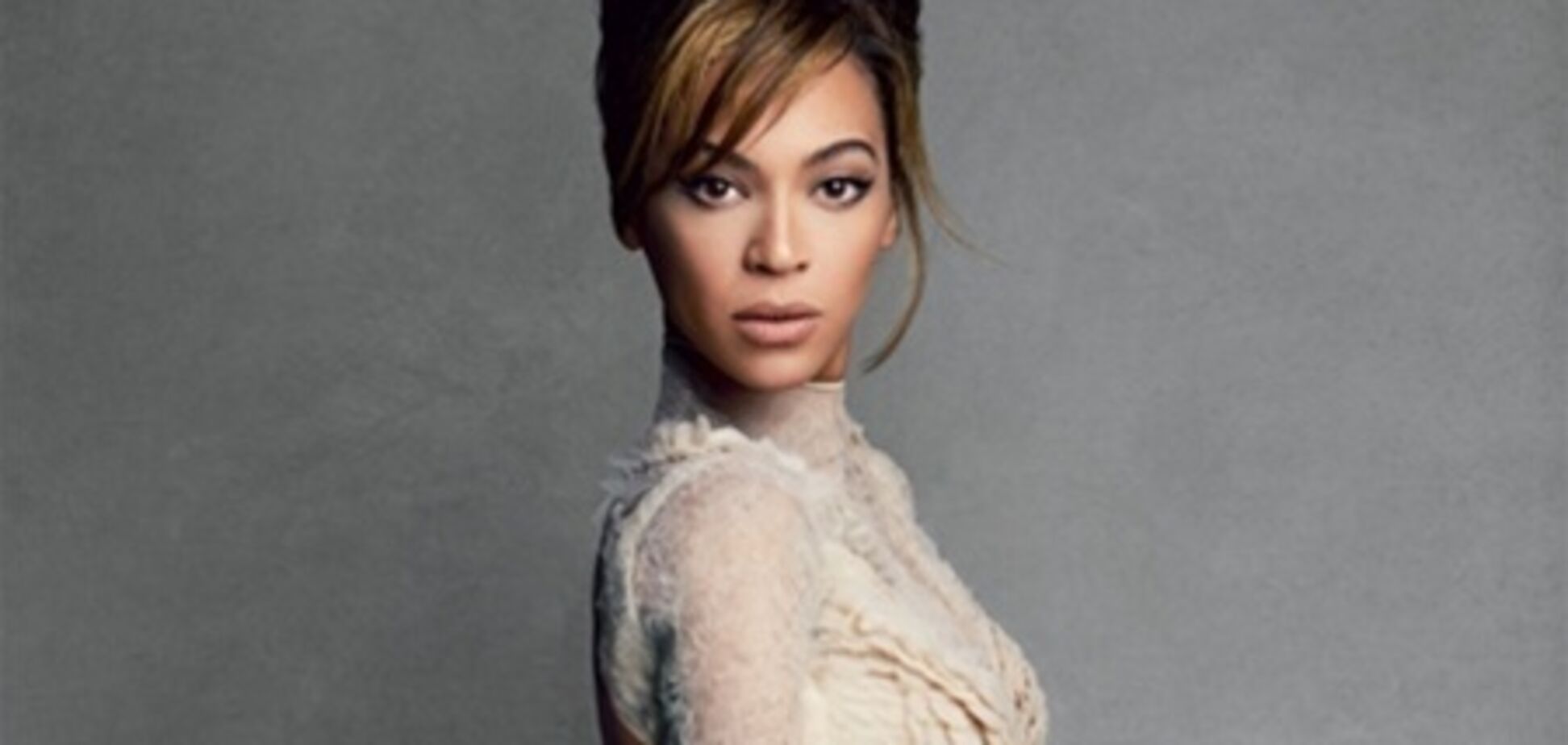 Бейонсе стала мартовской героиней Vogue. Фото