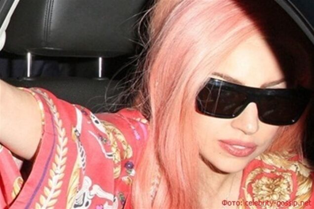 Леди Гага не может ходить