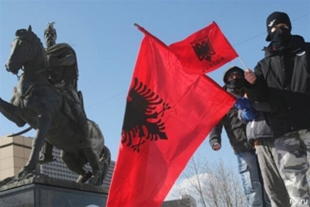 Сербия не признает Косово ради вхождения в Евросоюз