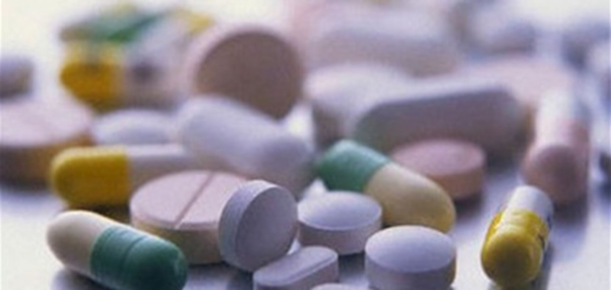 Азаров объявил войну клонам лекарств