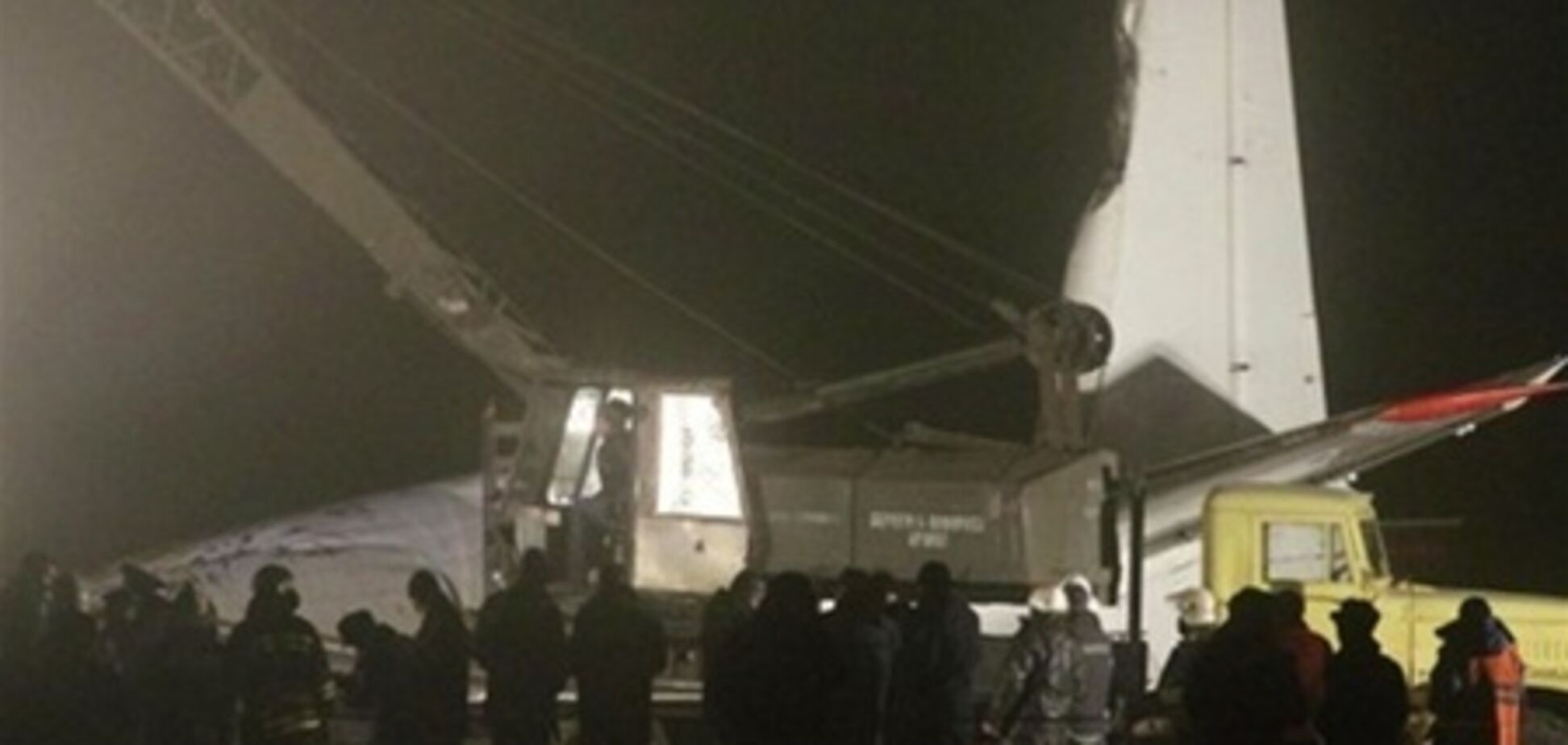 Завершены спасательные работы на месте авиакатастрофы в Донецке