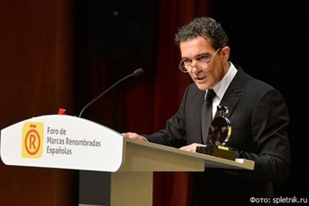 Монархи назначили Бандераса послом Испании. Фото