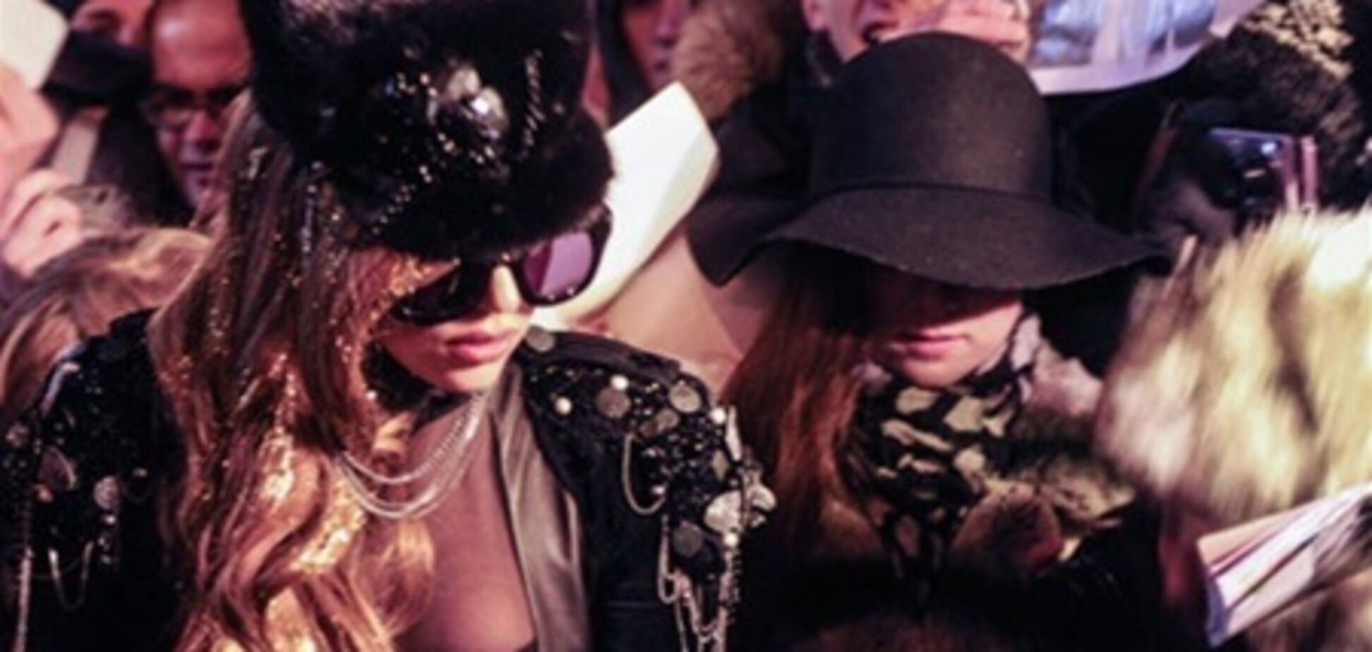 Леди Гага ляжет под нож из-за болезни