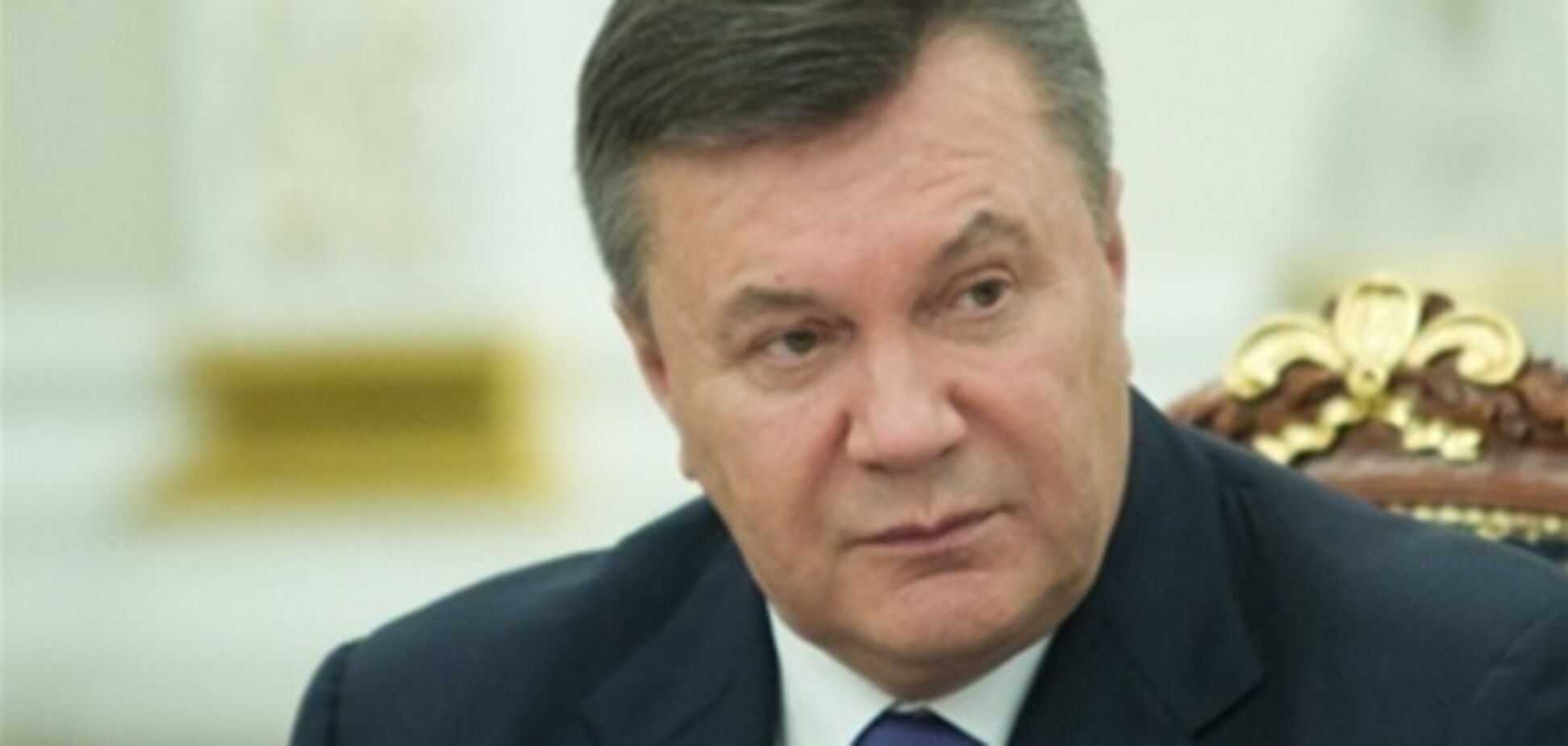 Янукович поручил расследовать авиакатастрофу в Донецке