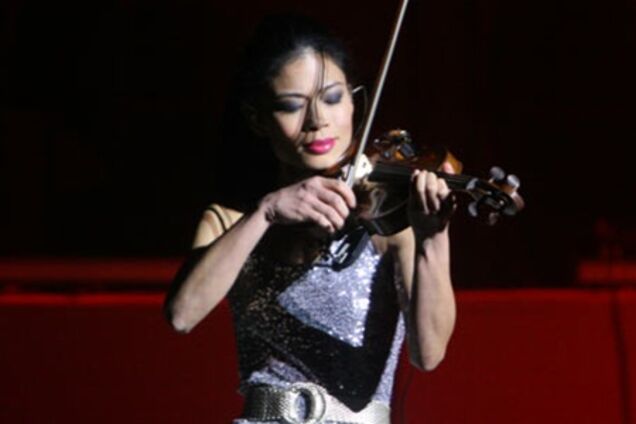 Ванессу Мэй запретили фотографировать вблизи