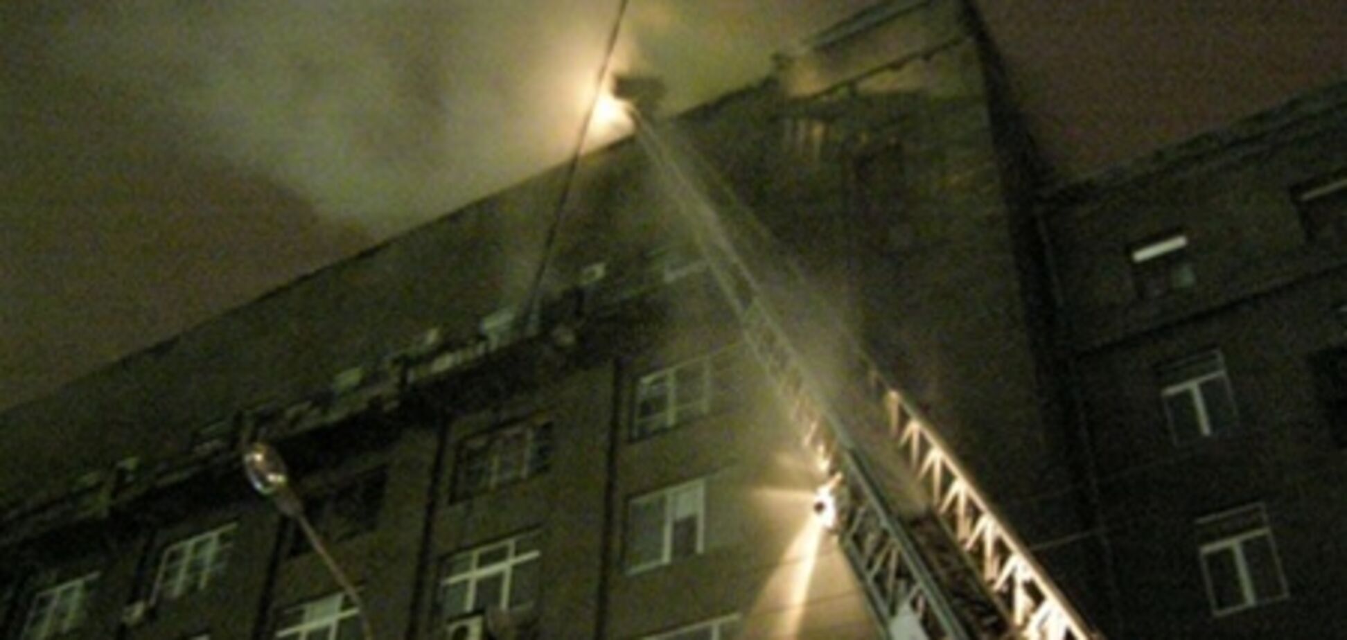 В Харькове всю ночь тушили многоэтажку