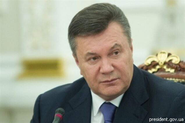Янукович поручил запустить Единый госреестр админуслуг до апреля