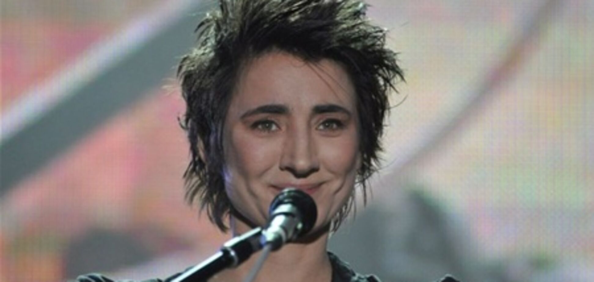 Земфира исключила из райдера алкоголь, но потребовала яйца