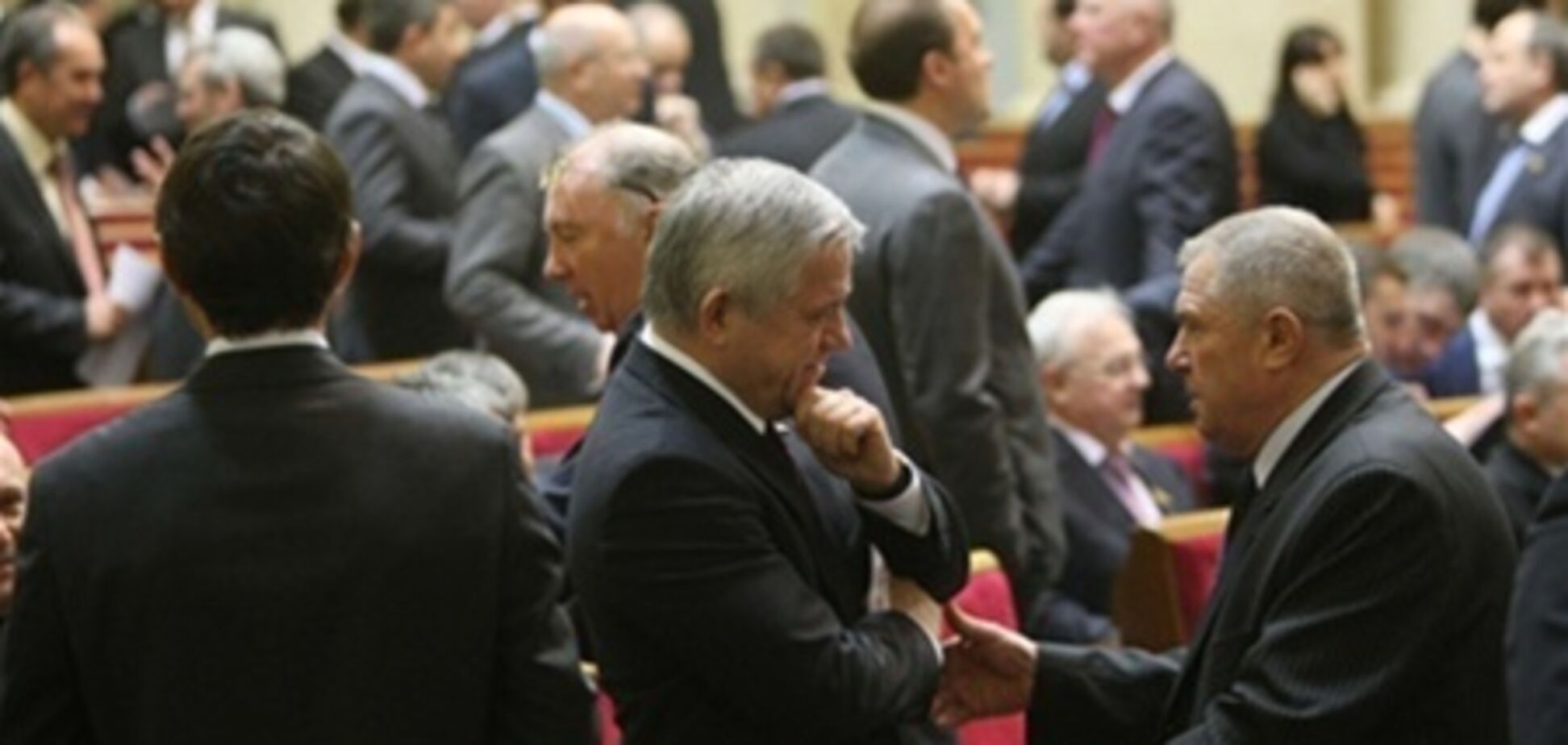 Депутаты будут голосовать поднятием рук - Яценюк