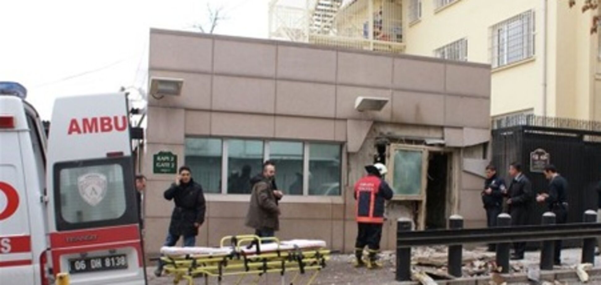 В Турции арестованы предполагаемые сообщники террориста, взорвавшего посольство США