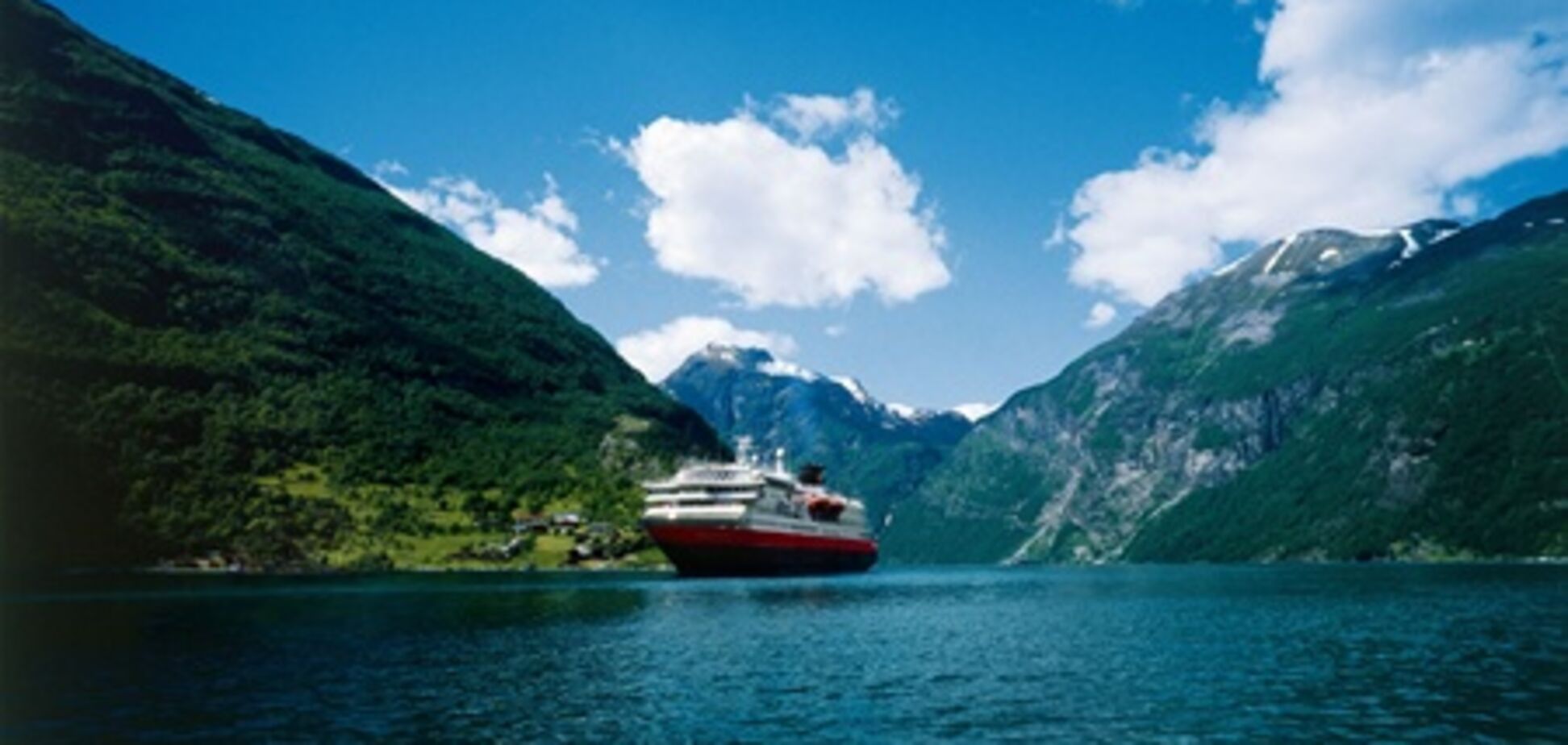 Hurtigruten предлагает новые круизы вдоль побережья Норвегии