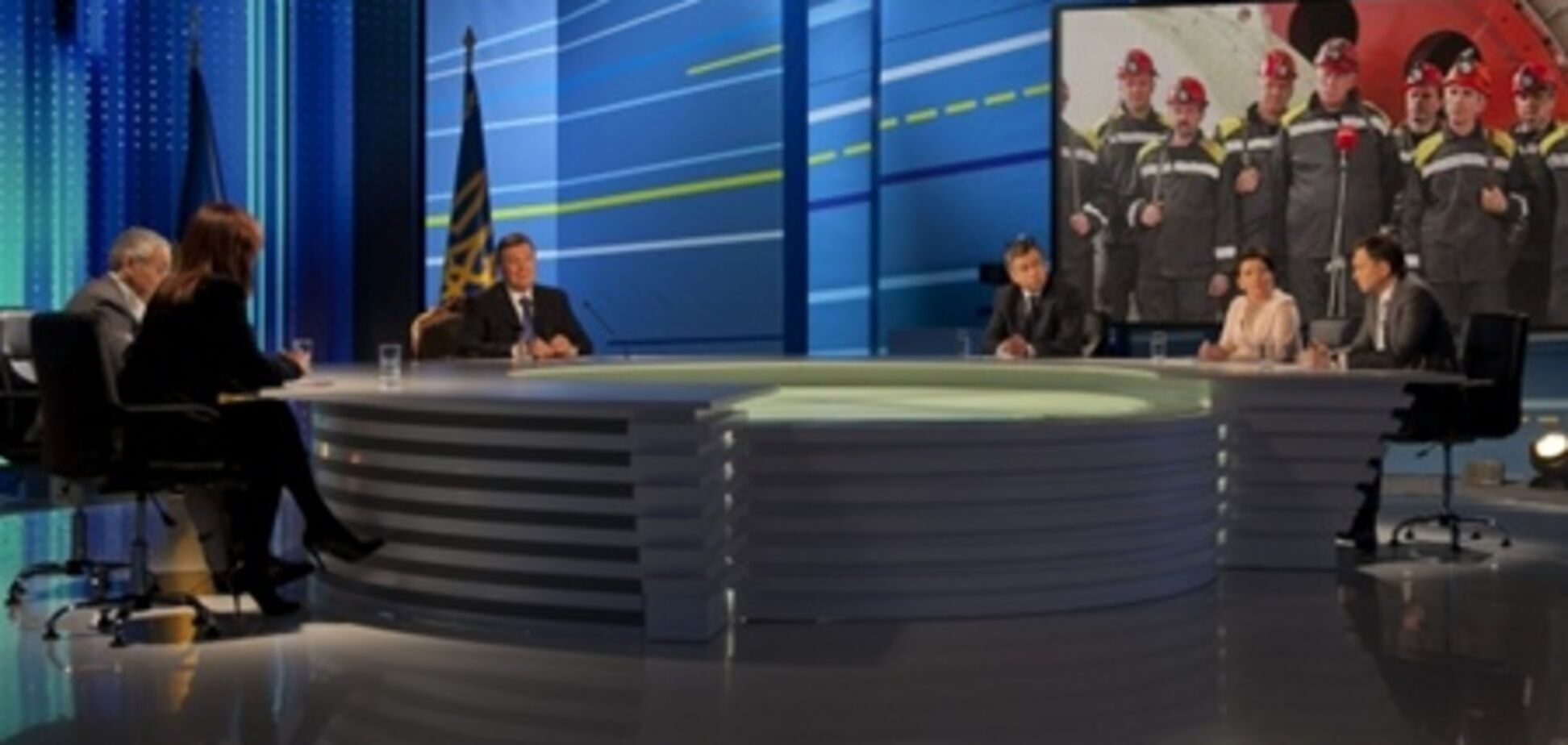 Президент Украины в 'Диалоге со страной'