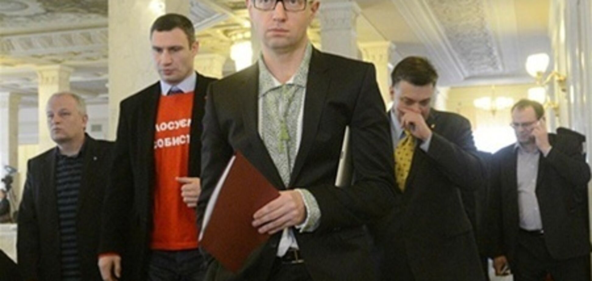 Рада приняла решение по персональному голосованию