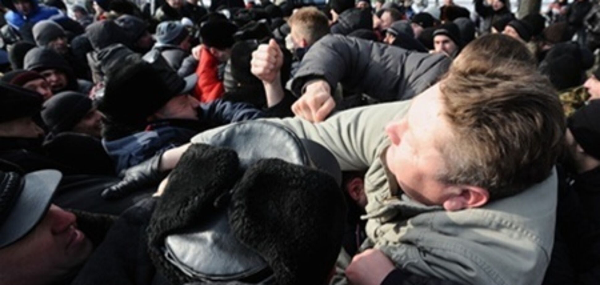 Комуністи в Охтирці закидали свободівців яйцями