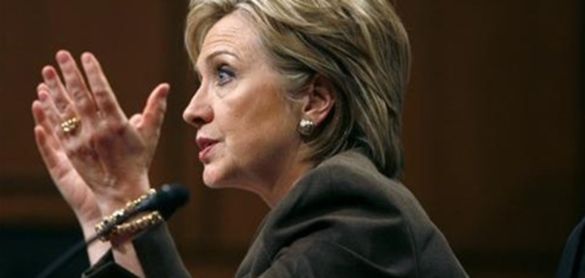 Хілларі Клінтон буде отримувати по $ 200 тисяч за кожен виступ