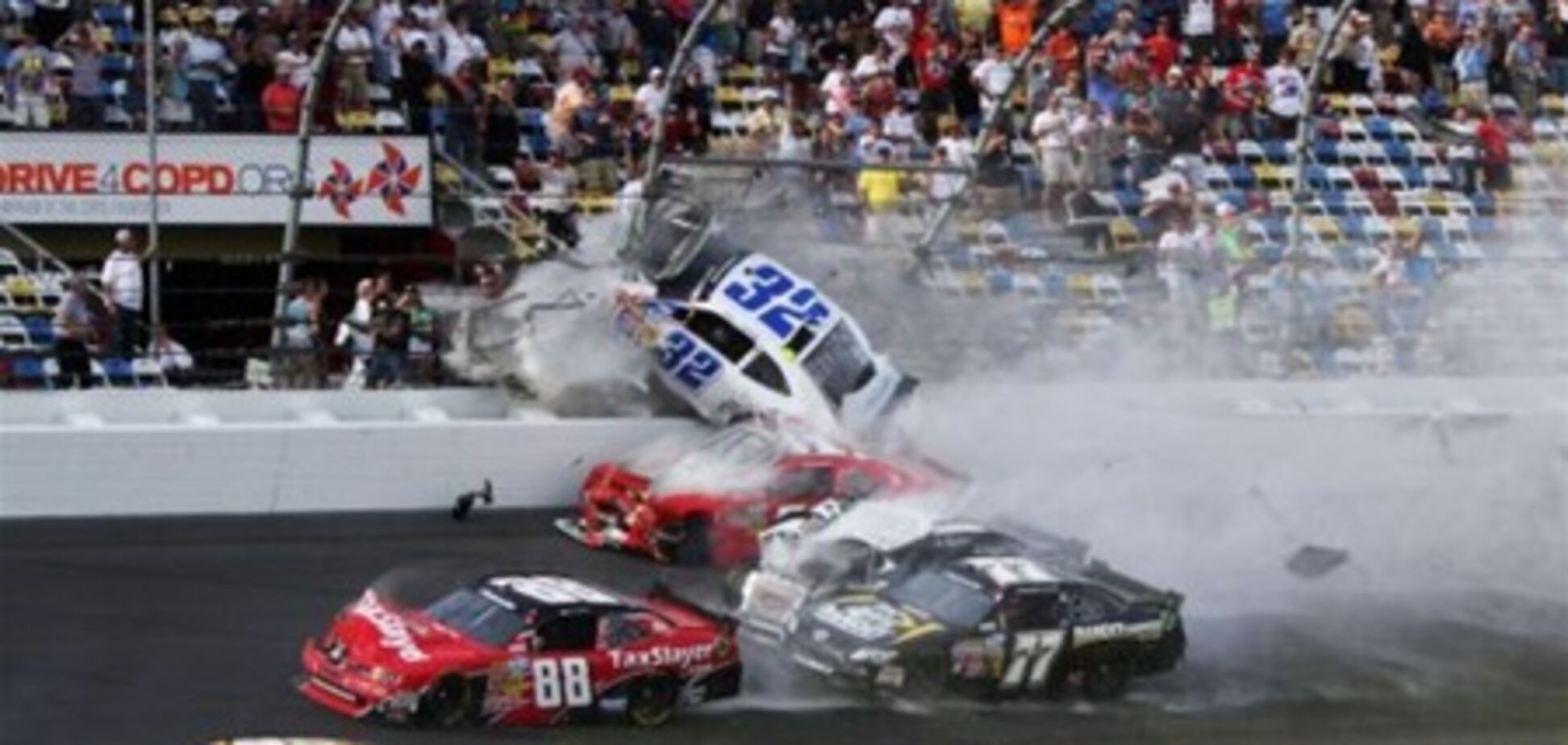 В США произошла жуткая трагедия на гонках  NASCAR
