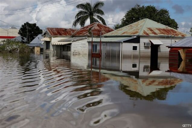 Австралія: повінь забирає життя людей. Відео