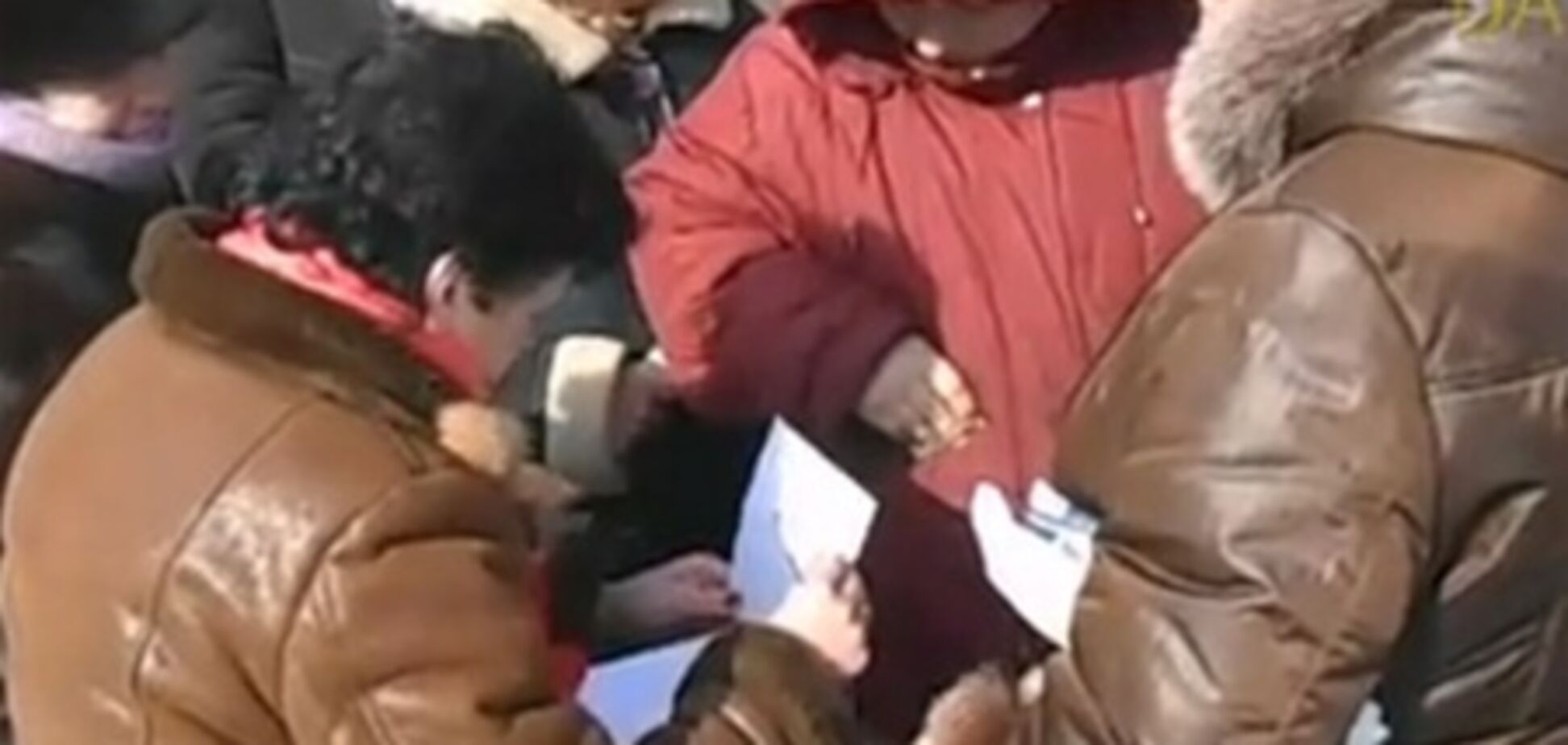 Учасникам мітингу опозиції платили на Майдані. Відео