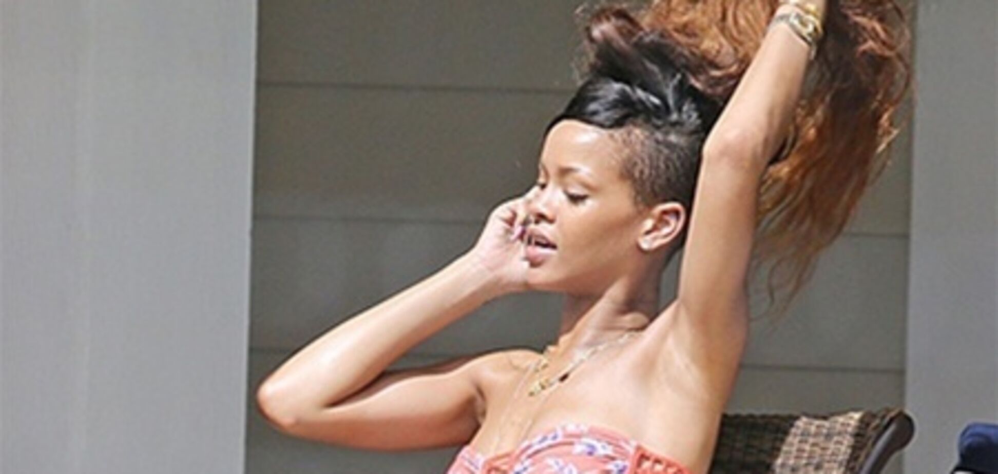 Рианна продлила гавайские каникулы. Фото