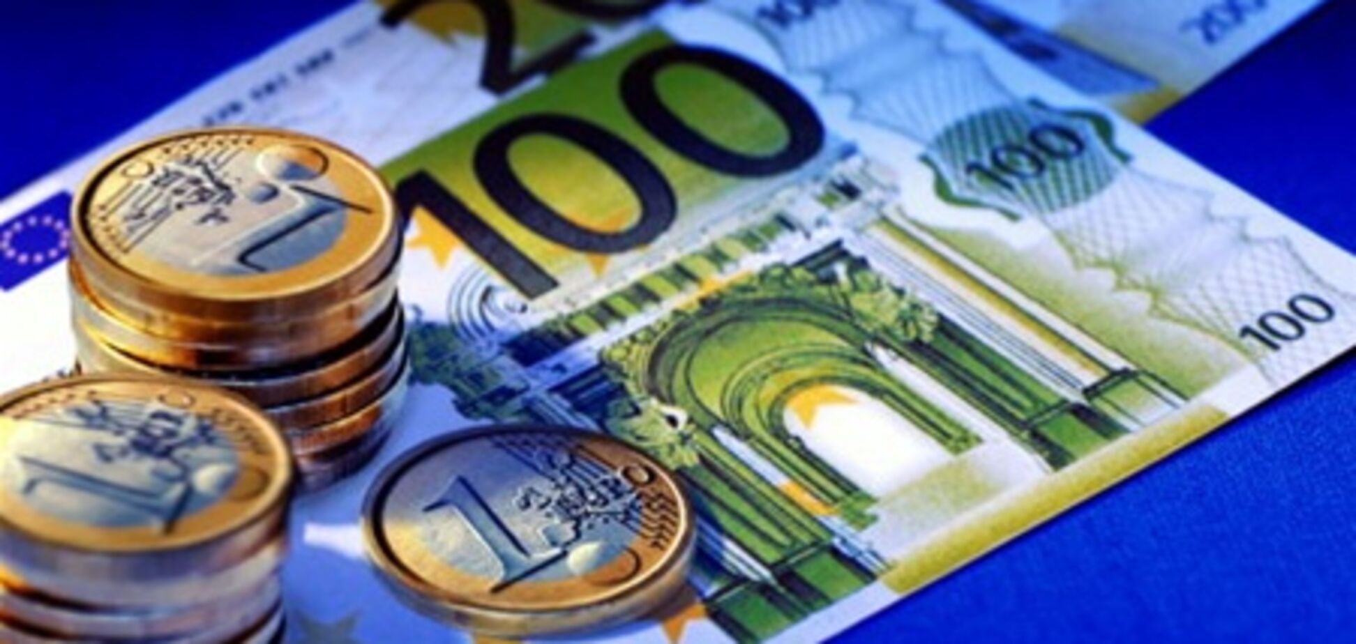 Межбанк закрылся дальнейшим падением евро