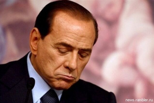 Берлускони перекупал 'тушек' в итальянском парламенте
