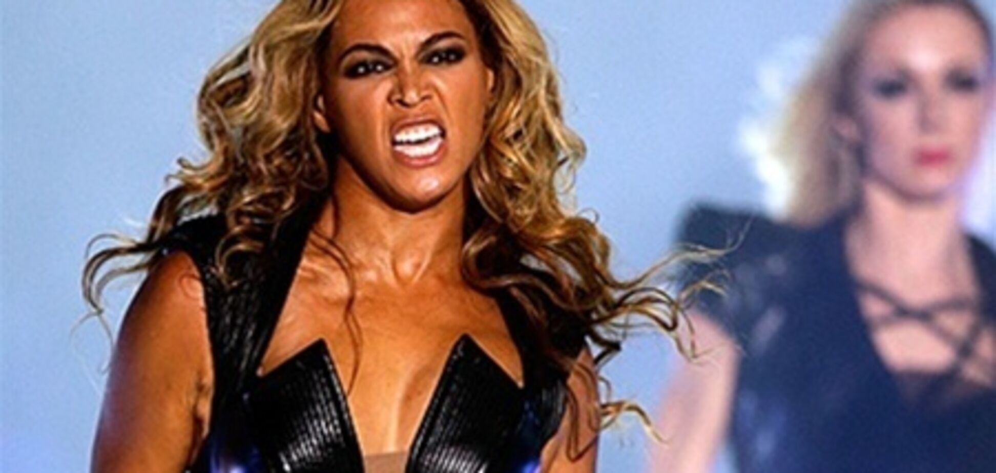 Защитники животных не довольны сникерсами от Бейонсе. Фото