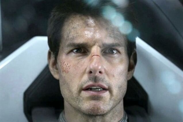 'Забвение' с Томом Крузом: новые кадры и постеры