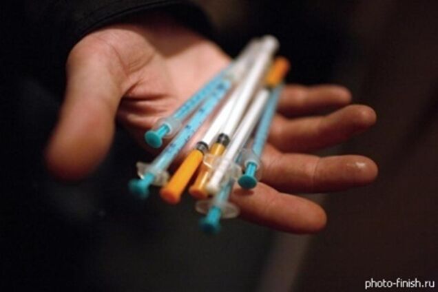 Прокуратура занялась 'играми со шприцами' в садике Днепропетровска