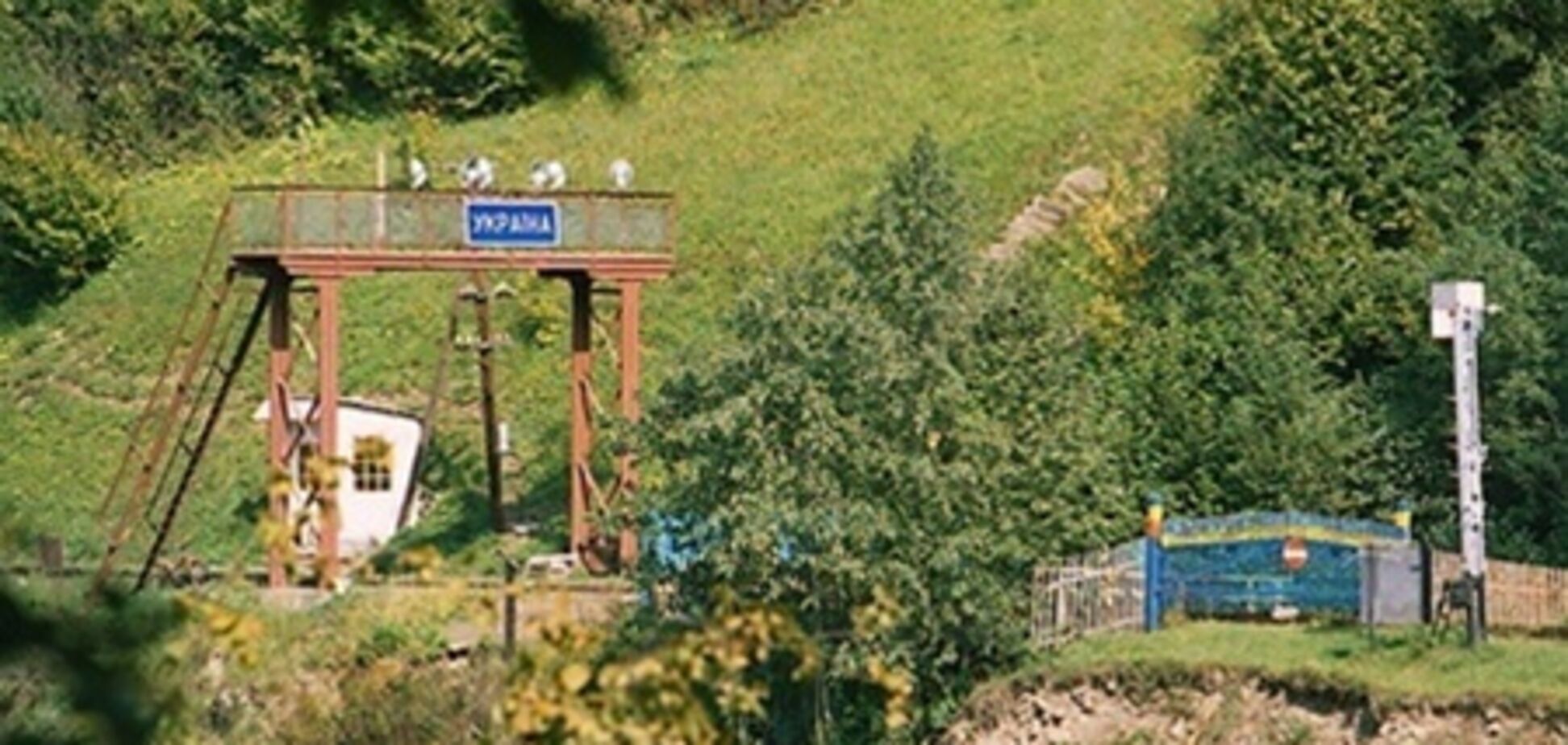 Украинских заробитчан вторые сутки не пропускают на границе домой