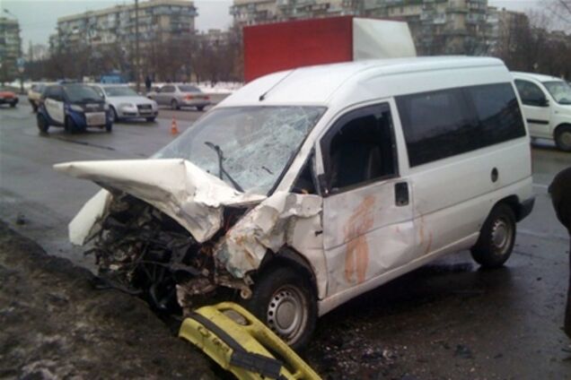 Ситуация на дорогах 3 февраля: 42 ДТП, шесть погибших