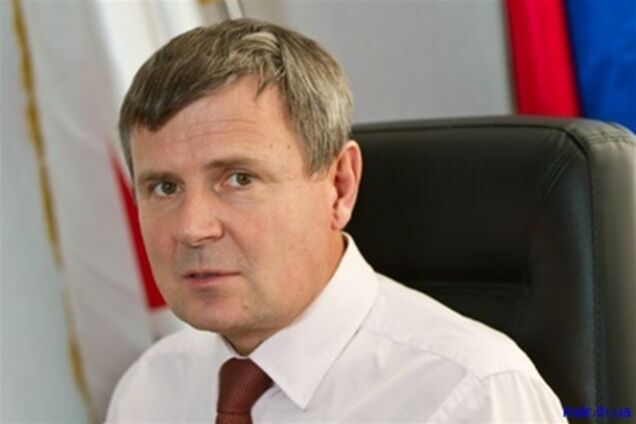 Оппозиционер подал в суд на Раду