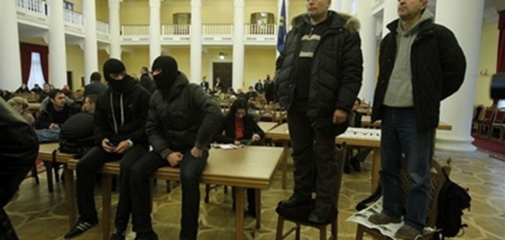 Прокуратура обязала милицию обеспечить порядок в Киевсовете