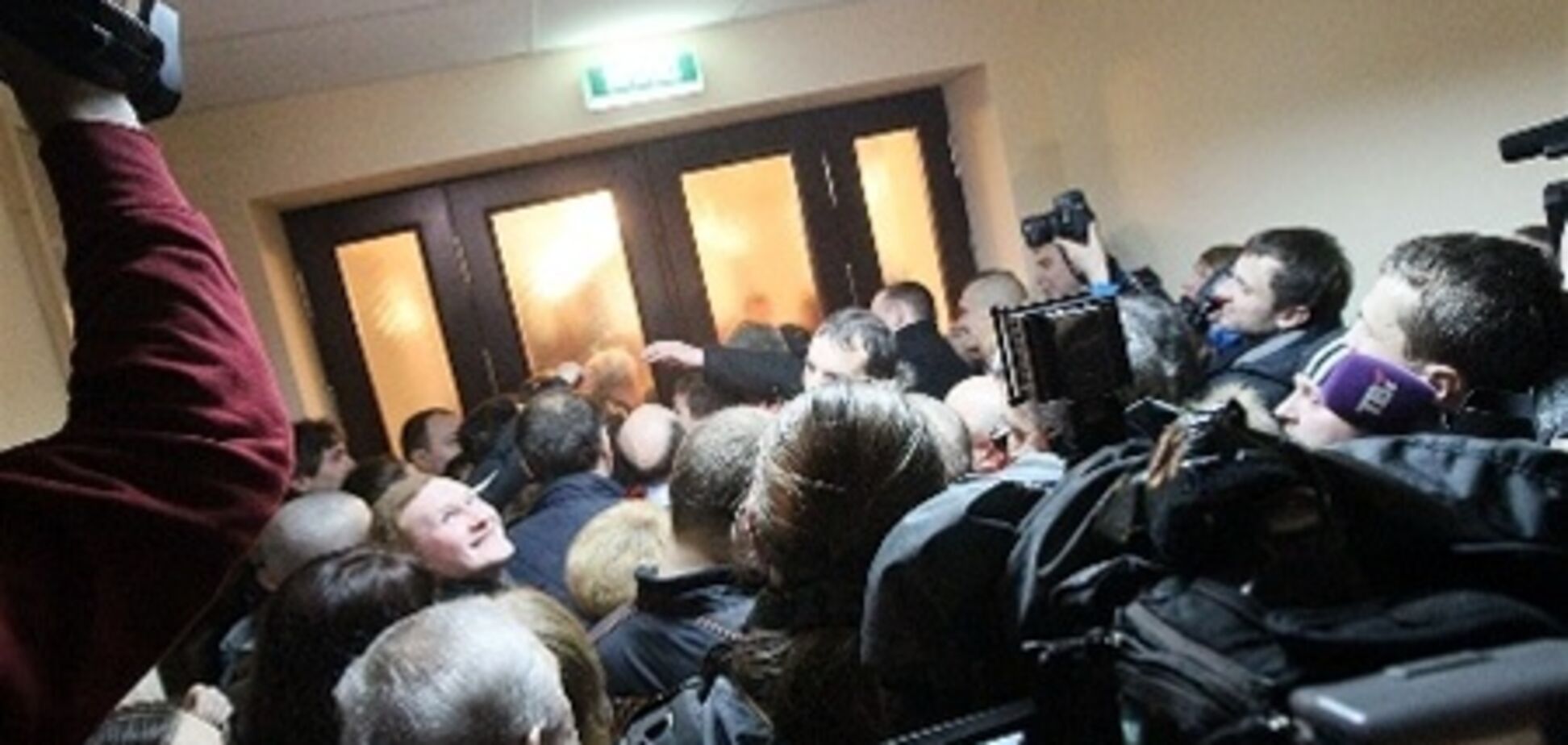 Заседание Киевсовета агрессивно сорвали - КГГА