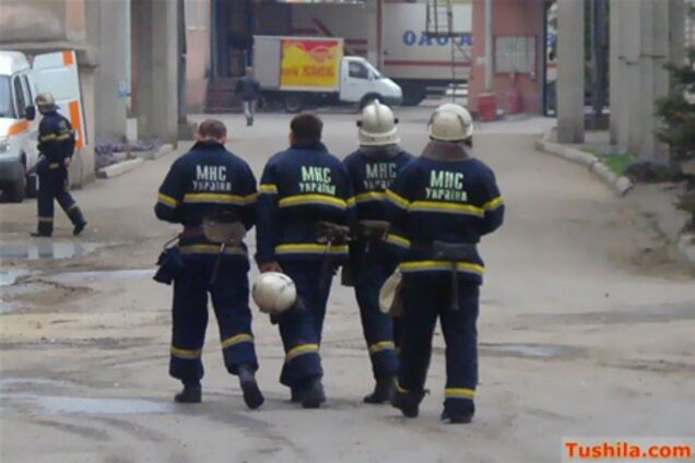 В Днепропетровске из горящей многоэтажки вывели 15 человек